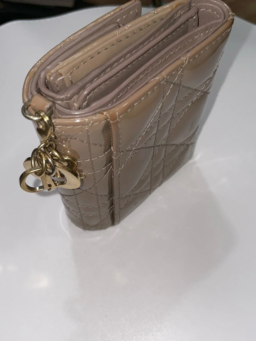 Authentic Christian Dior Patent Cannage Lady Dior Lotus Wallet Warm Taupe